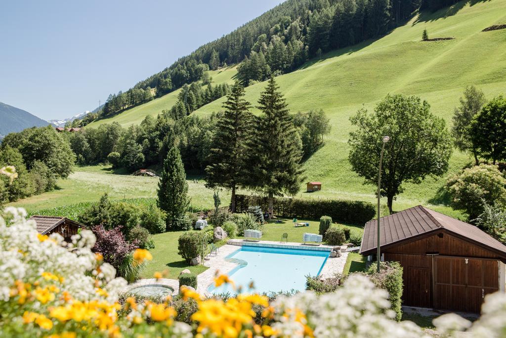 Alpine Life Hotel Anabel Cadipietra Εξωτερικό φωτογραφία